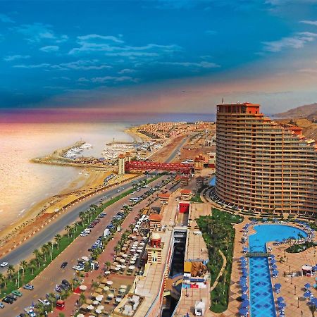 Porto Sokhna Pyramids Apartments Powered By Amer-Group Family Only Айн-Сохна Экстерьер фото